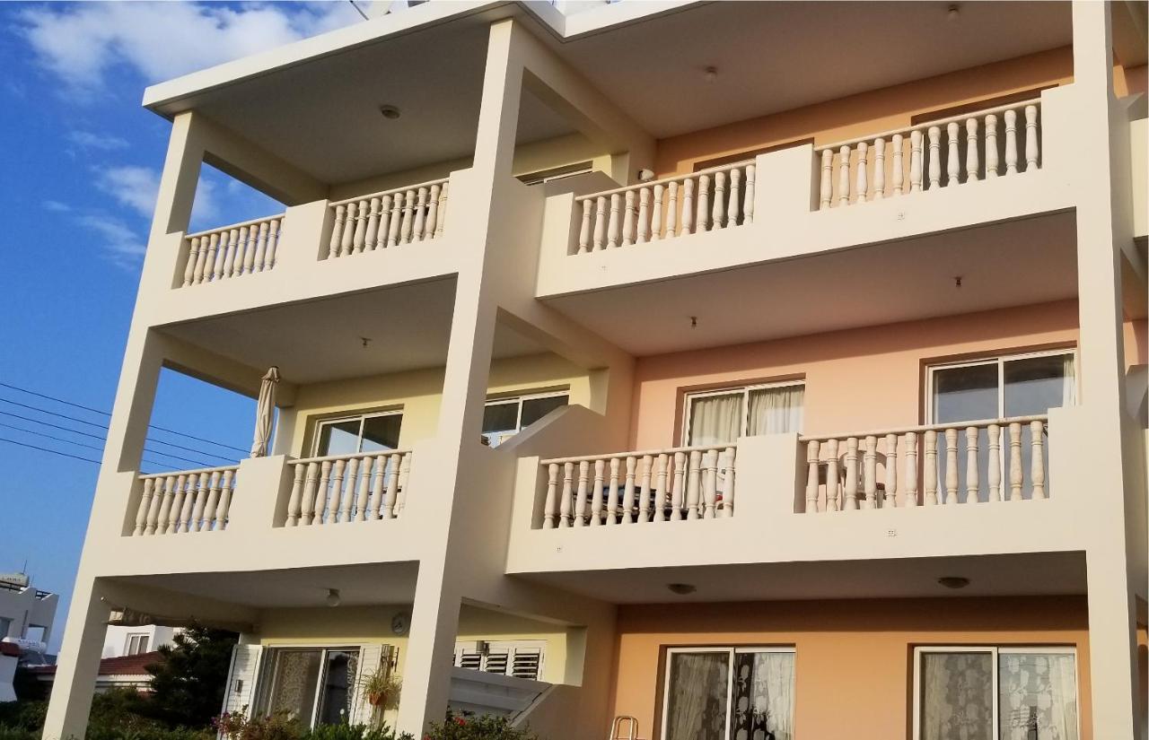 Penthouse Apartment Universal Paphos Exteriér fotografie